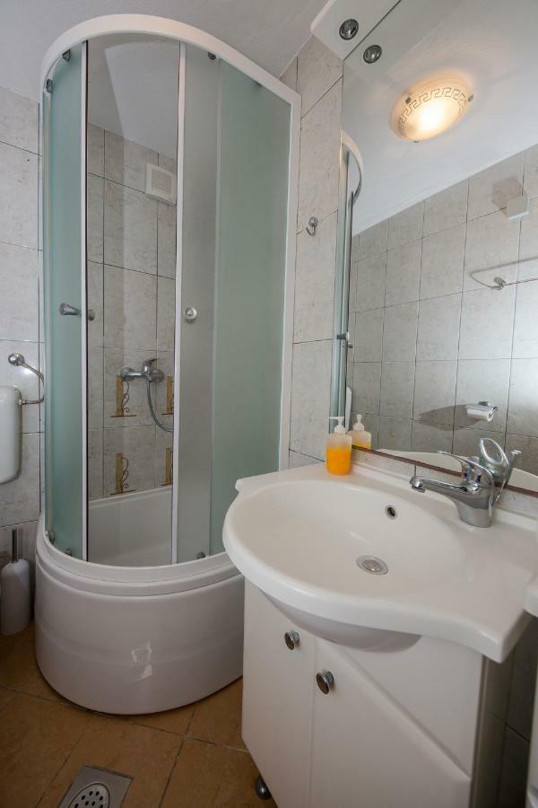 Apartments Mateo Trogir Exterior photo